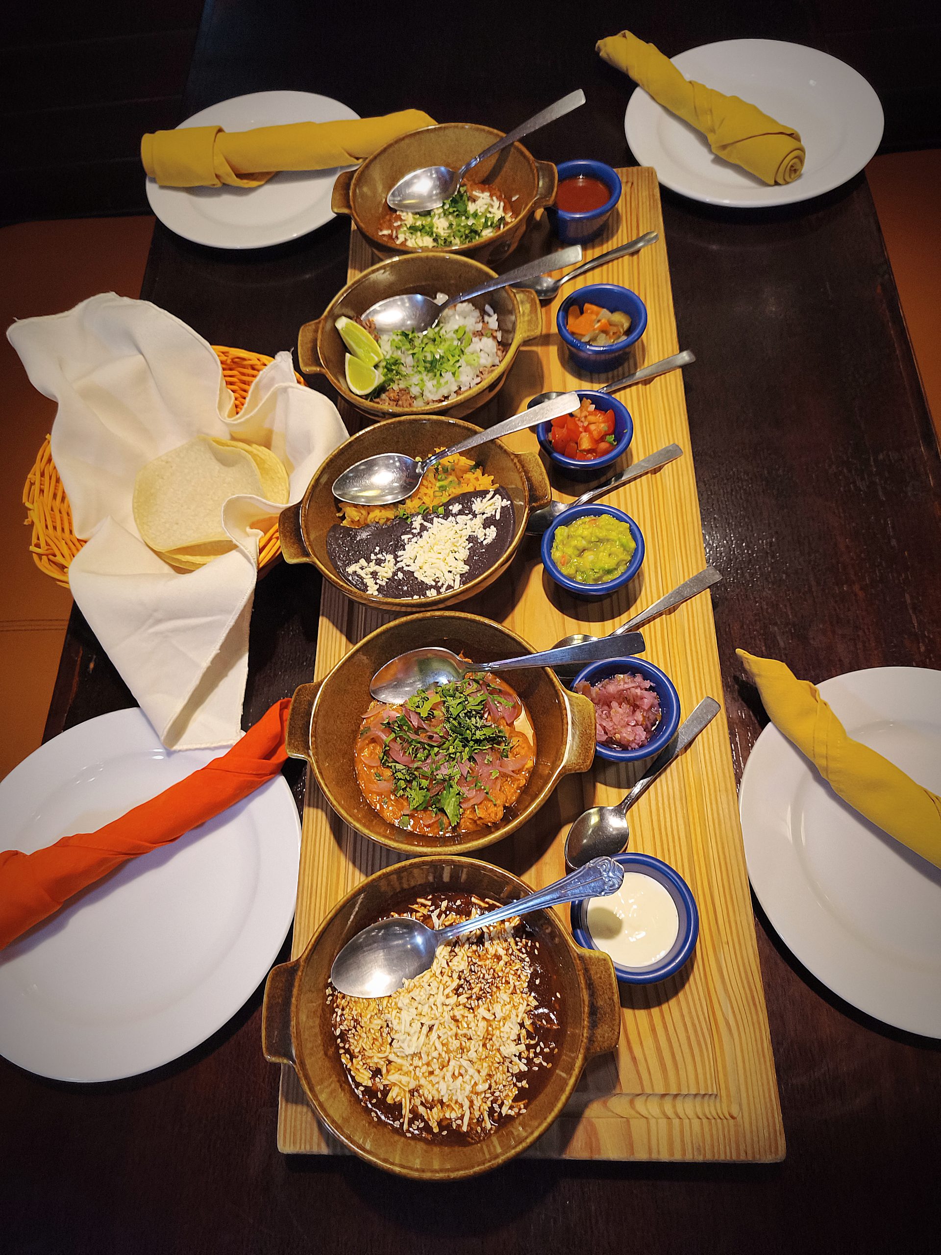 Las Cazuelas