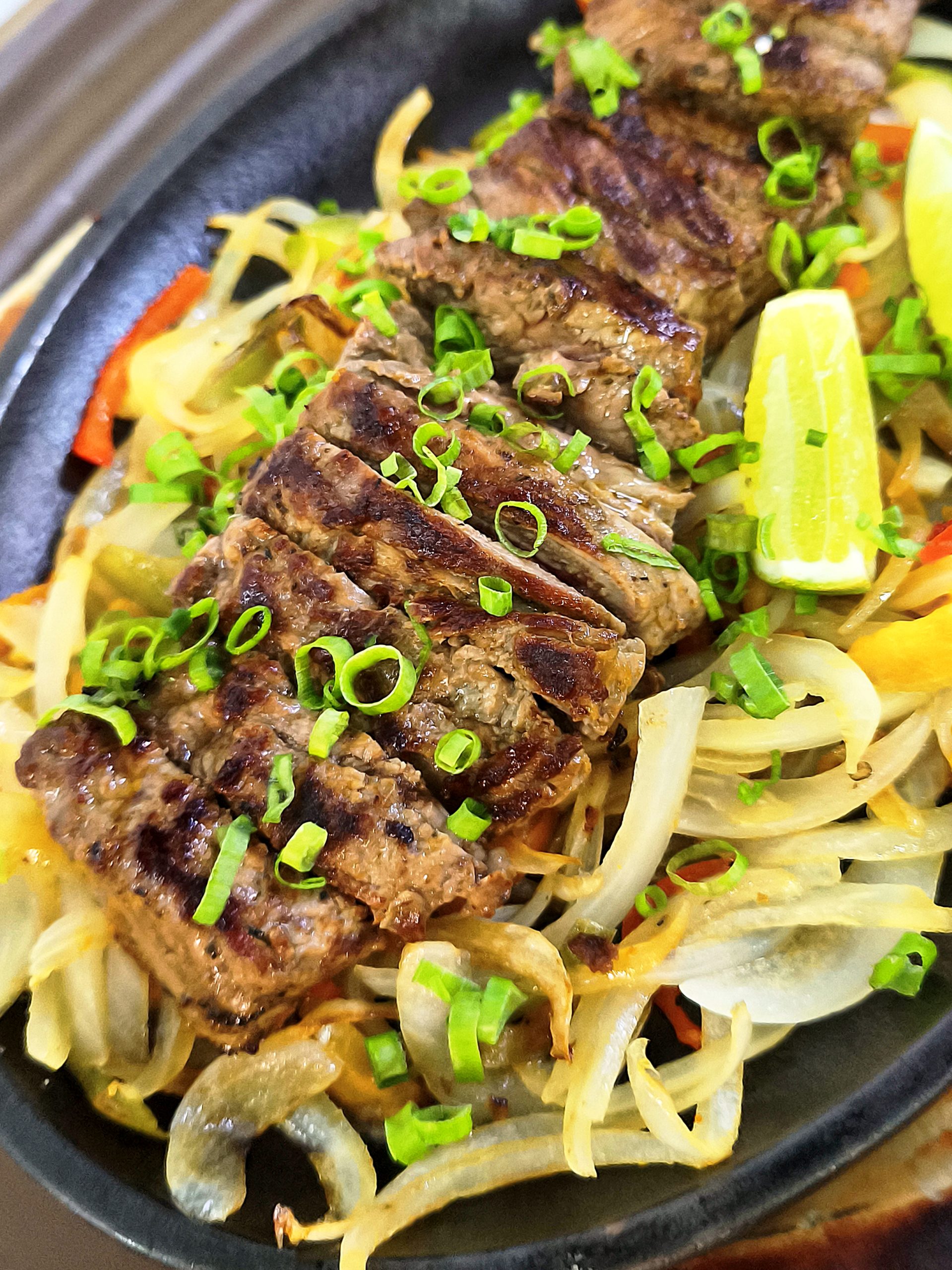 Carnes a la parrilla Agave Azul cocina mexicana